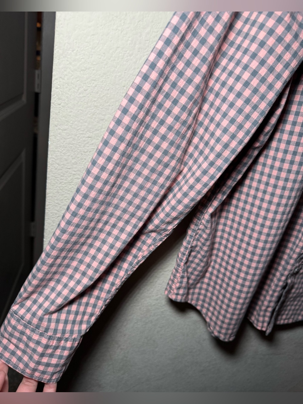 Old Navy XL Men’s Peach/Gray Plaid Everyday Shirt Slim Fit Button Up - Picture 6 of 7